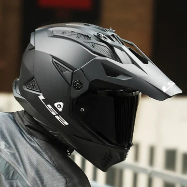 Ls2 Mx702 Pioneer 2 Rangi Helmet Black LS2-467022612 Full Face Helmets - View #11