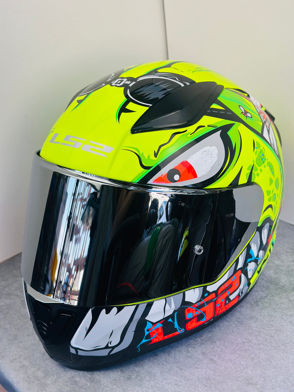 خوذة LS2 FF353 RAPID BADASS صفراء