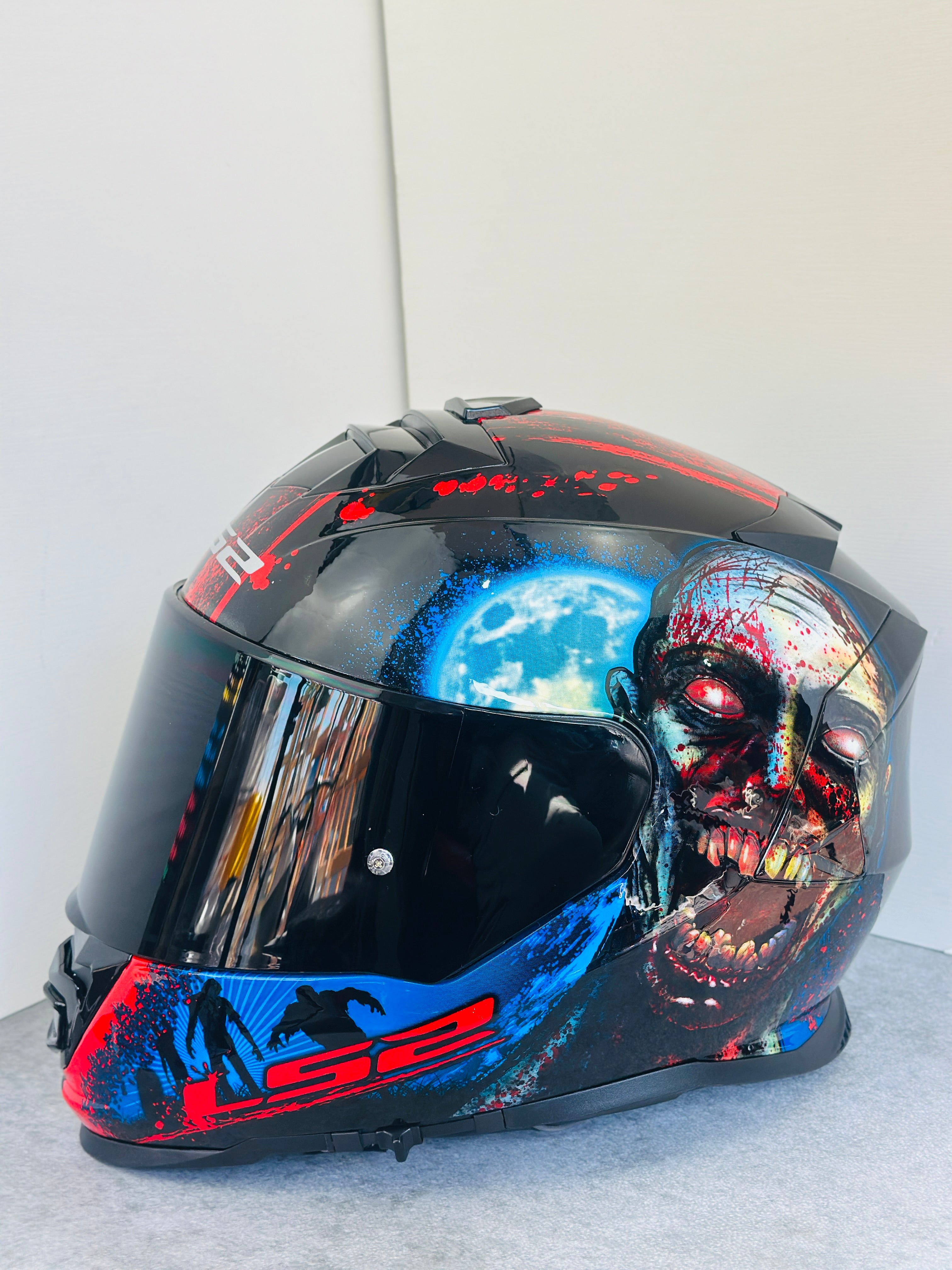 HELMET LS2 FF800 STORM GLOSS HEART BRAINS