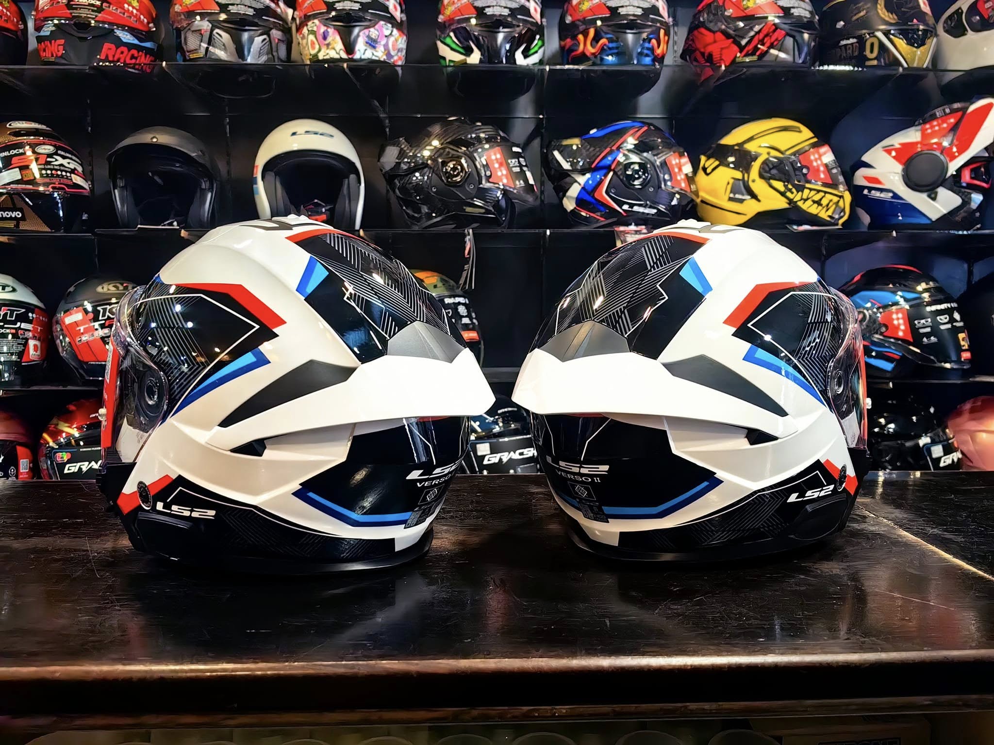 HELMET LS2 OF618 VERSO II AIR WHITE BLUE RED
